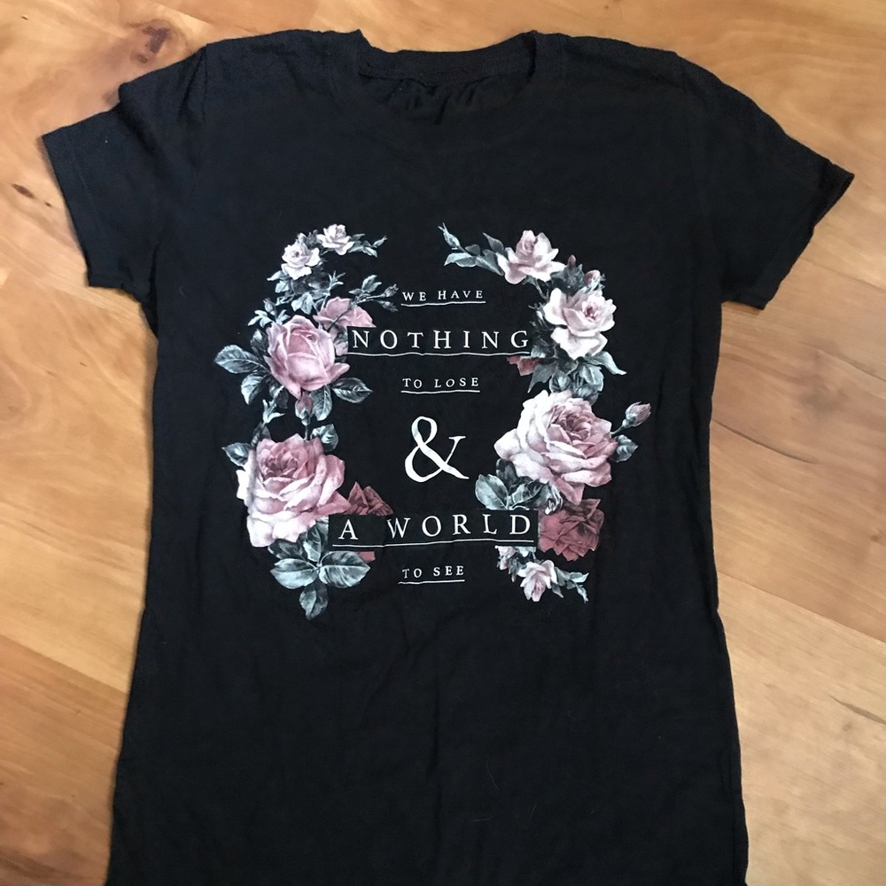 Graphic tee